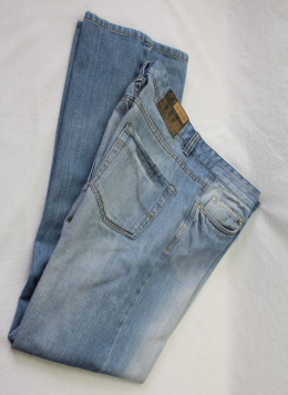 jeans rectos in extenso