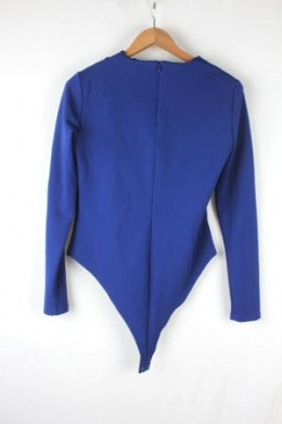 body azul zara