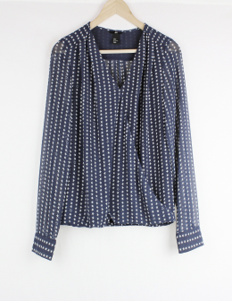blusa estrellas hym