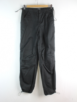 pantalon cargo goma ajustable negro pull and bear 