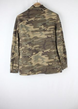 chaqueta o sobrecamisa camuflaje hombre mango