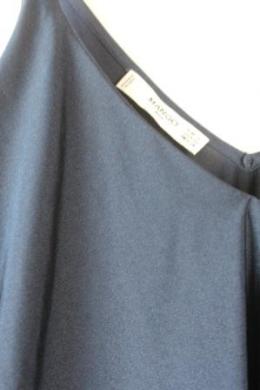top punto con volantes azul mango