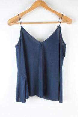top punto con volantes azul mango