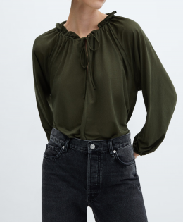 blusa punto verde mango