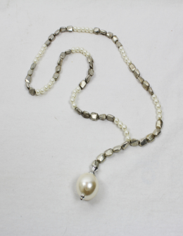 collar largo perlas