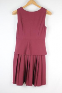 vestido plisado granate vila