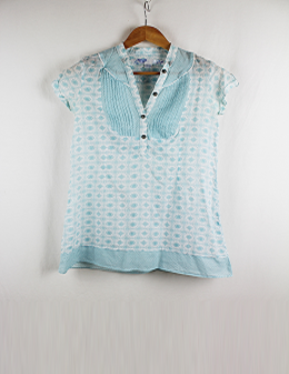 blusa estampada bershka M