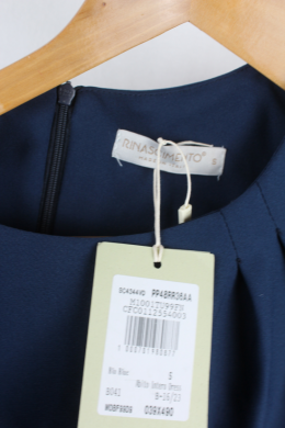 vestido drapeado azul rinascimiento