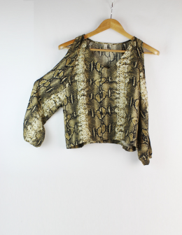 blusa cut out animal print b.h. by indian M