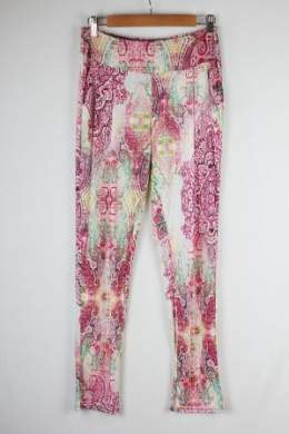 pantalon pinzas estampado paisley