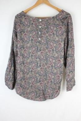 blusa estampado paisley