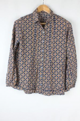 camisa estampada tipo bluson