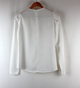 blusa con flores alicia rueda