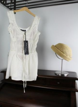 BLUSA ROMATICA