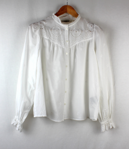 blusa bordada blanca cya