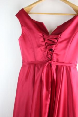 vestido rojo satinado L/42